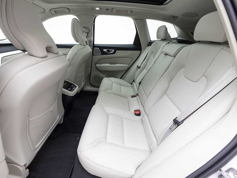 Volvo  Ultra, B5 AWD 마일드 하이브리드, 가솔린, 다크