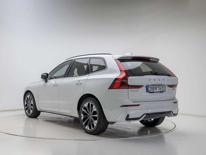 Volvo  Ultra, B5 AWD 마일드 하이브리드, 가솔린, 다크