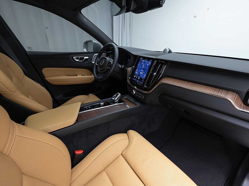 Volvo Ultra, B6 AWD 마일드 하이브리드, 가솔린, 브라이트