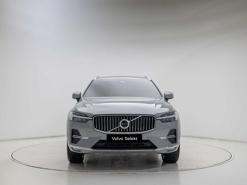 Volvo Ultra, B6 AWD 마일드 하이브리드, 가솔린, 브라이트