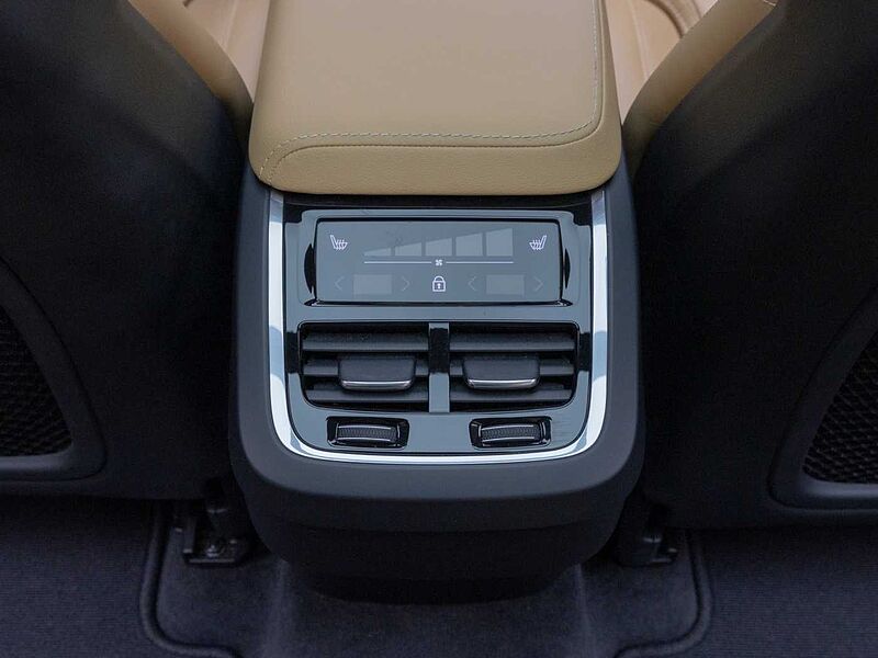 Volvo  Ultimate, B5 AWD 마일드 하이브리드, 가솔린, 브라이트
