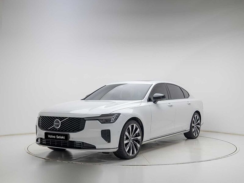 Volvo  Ultra, B5 마일드 하이브리드, 가솔린, 다크