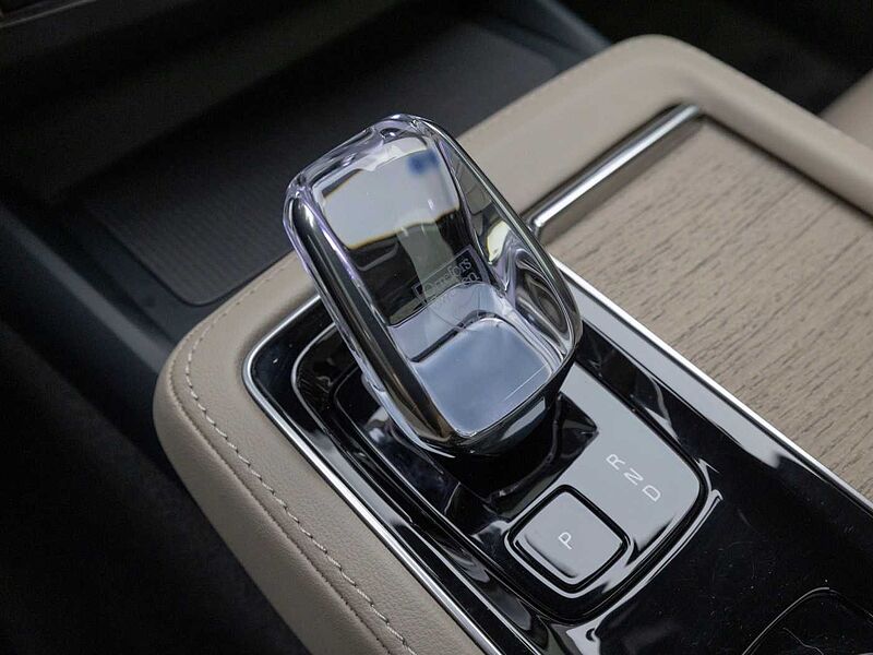 Volvo  Ultra, B5 마일드 하이브리드, 가솔린, 다크