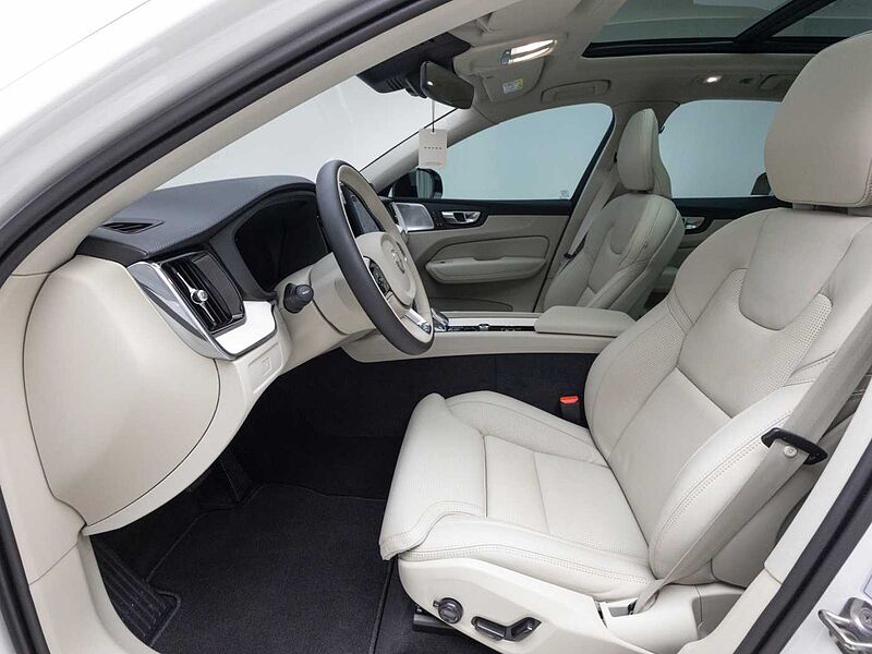 Volvo Ultra, B5 AWD 마일드 하이브리드, 가솔린, 다크