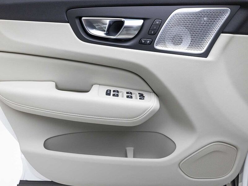 Volvo Ultra, B5 AWD 마일드 하이브리드, 가솔린, 다크