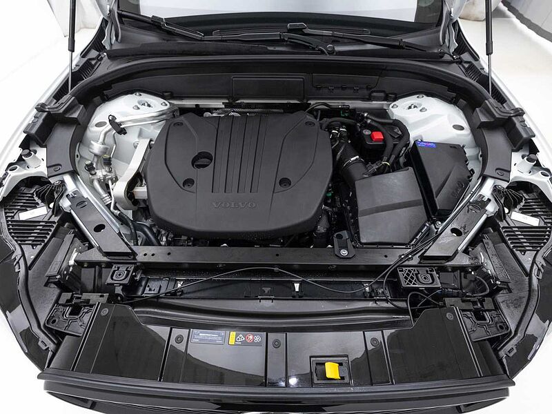 Volvo Ultra, B5 AWD 마일드 하이브리드, 가솔린, 다크