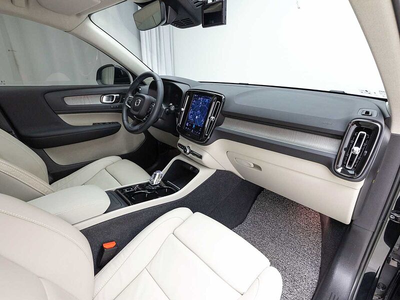 Volvo Ultimate, B4 AWD mild hybrid, 가솔린, Bright