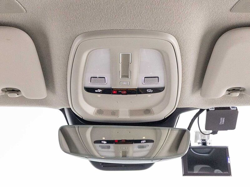 Volvo Ultimate, B4 AWD mild hybrid, 가솔린, Bright