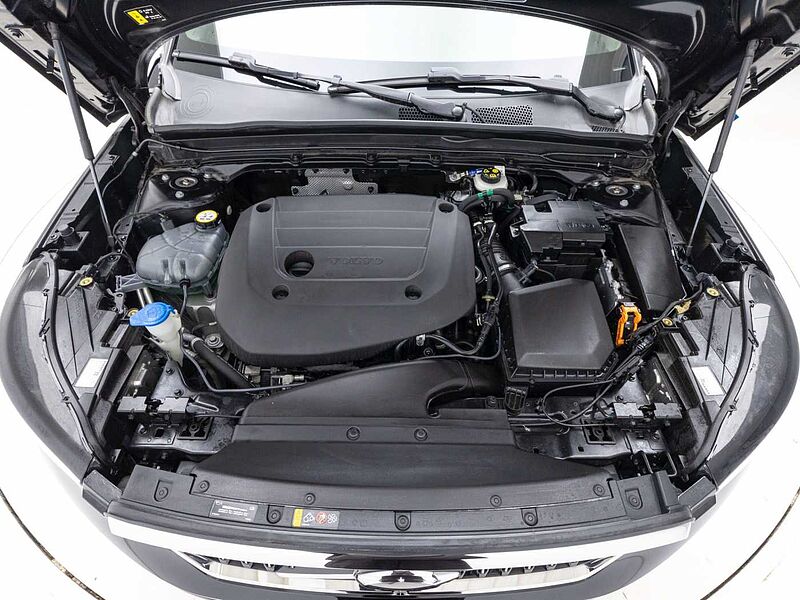 Volvo Ultimate, B4 AWD mild hybrid, 가솔린, Bright