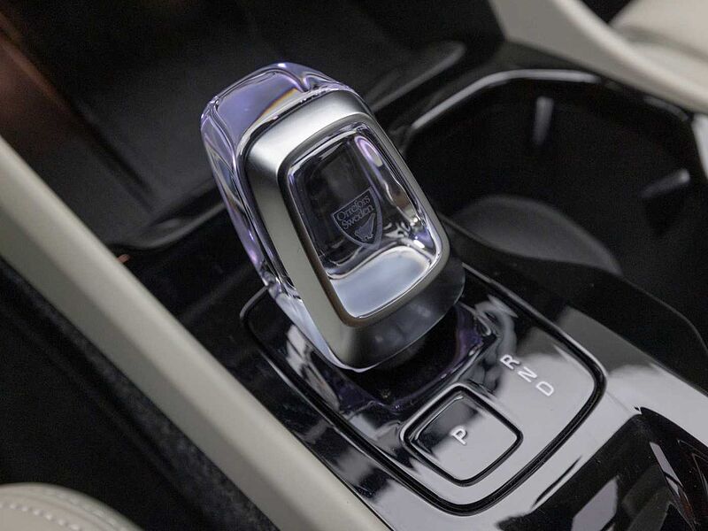 Volvo  Ultra, B4 AWD 마일드 하이브리드, 가솔린, 브라이트