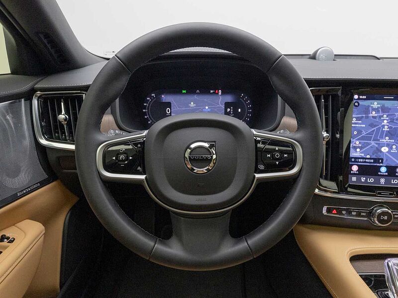Volvo  Ultra, B5 AWD 마일드 하이브리드, 가솔린, 브라이트