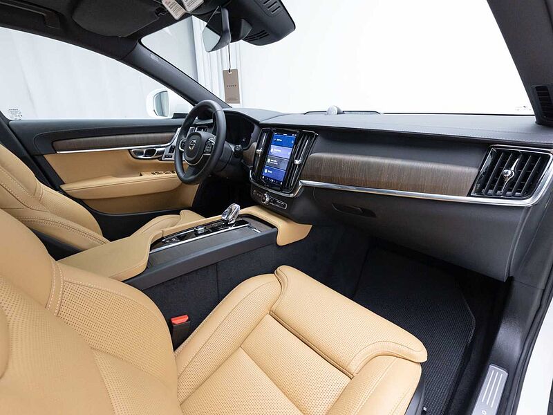 Volvo Ultra, B5 AWD 마일드 하이브리드, 가솔린, 브라이트