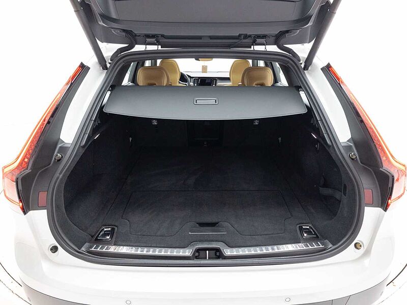 Volvo Ultra, B5 AWD 마일드 하이브리드, 가솔린, 브라이트