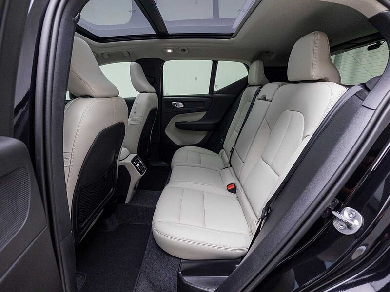 Volvo Ultra, B4 AWD 마일드 하이브리드, 가솔린, 브라이트