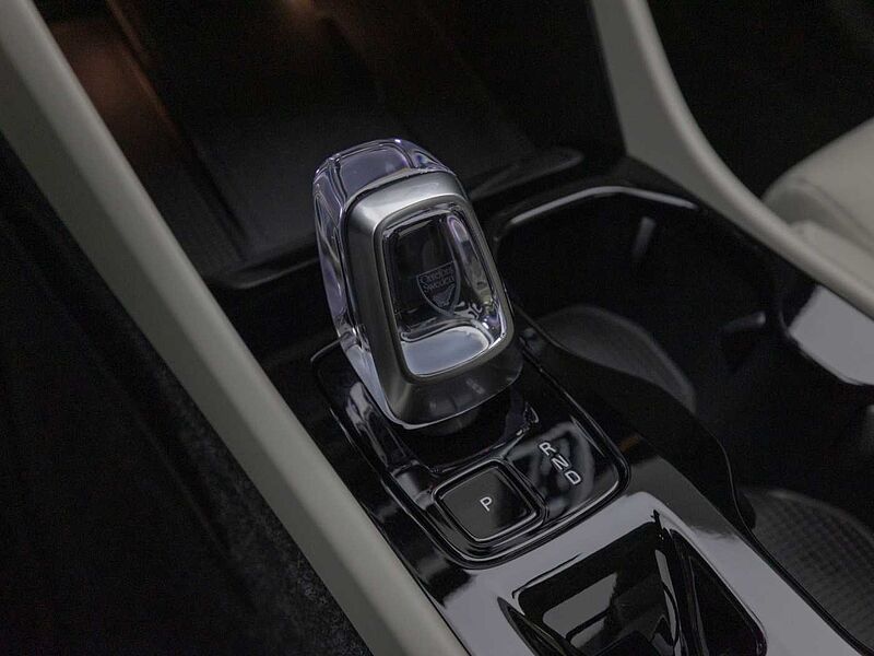 Volvo Ultra, B4 AWD 마일드 하이브리드, 가솔린, 브라이트