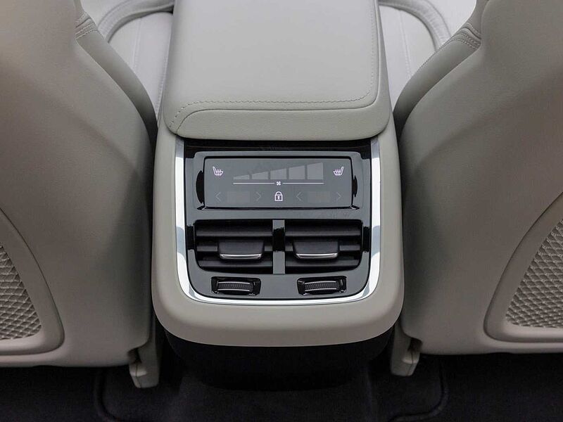 Volvo  Ultra, B5 AWD 마일드 하이브리드, 가솔린, 다크