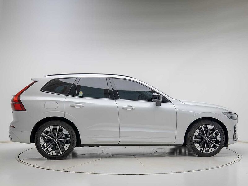 Volvo  Ultra, B5 AWD 마일드 하이브리드, 가솔린, 다크