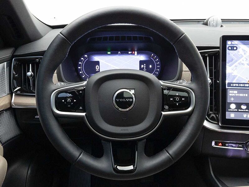 Volvo  Ultra, B6 AWD 마일드 하이브리드, 가솔린, 다크, 7 좌석