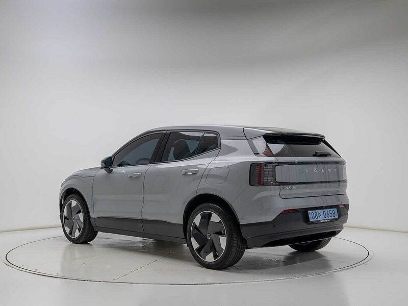 Volvo  Ultra, Single Motor Extended Range, 순수 전기