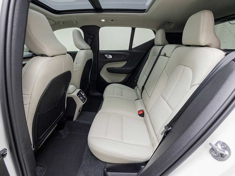 Volvo  Ultra, B4 AWD 마일드 하이브리드, 가솔린, 브라이트