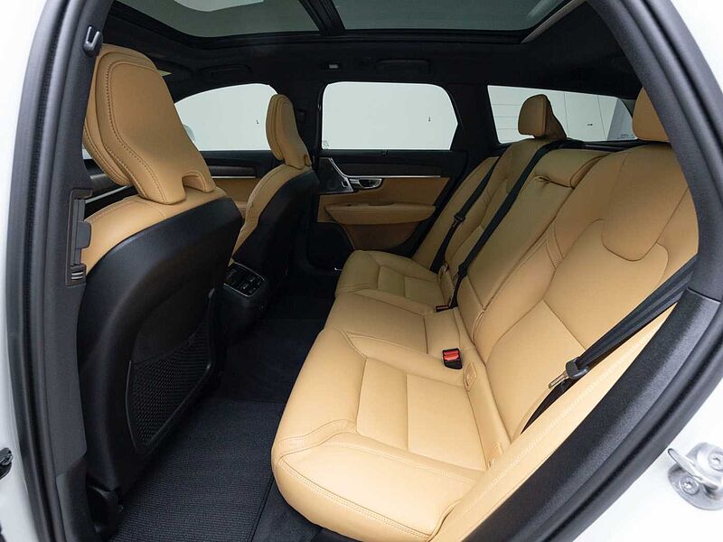 Volvo Ultra, B5 AWD 마일드 하이브리드, 가솔린, 브라이트