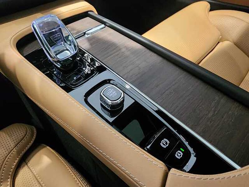 Volvo  B5 AWD  Ultimate