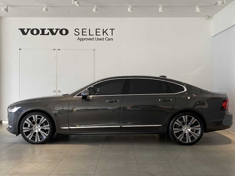 Volvo  S90 Recharge Ultimate, T8 AWD plug-in hybrid, 전기/가솔린, Bright