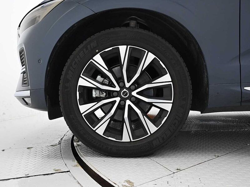 Volvo  Ultimate, B5 AWD 마일드 하이브리드, 가솔린, 브라이트