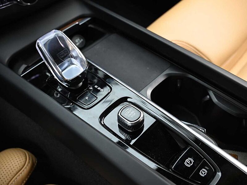 Volvo  Ultimate, B5 AWD 마일드 하이브리드, 가솔린, 브라이트