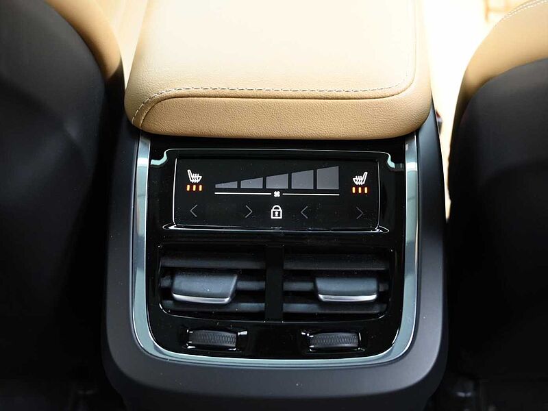 Volvo  Ultimate, B5 AWD 마일드 하이브리드, 가솔린, 브라이트