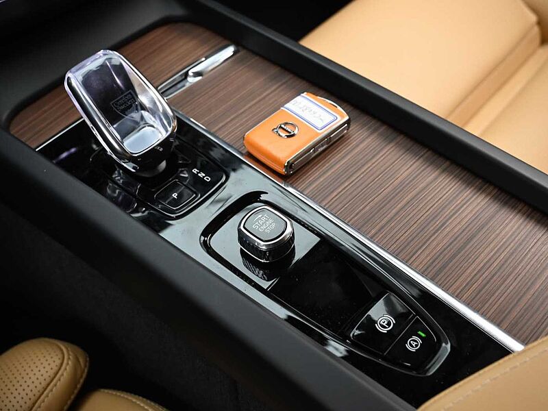 Volvo  Ultimate, B5 AWD 마일드 하이브리드, 가솔린, 브라이트