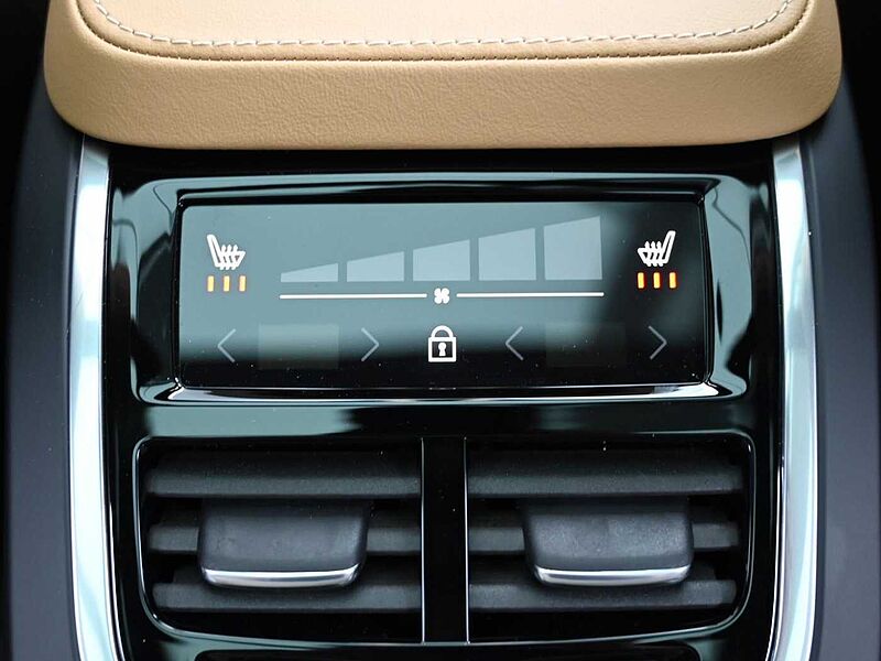 Volvo  Recharge Ultimate, T8 AWD 플러그-인 하이브리드, 전기/가솔린, 브라이트, 7 좌석