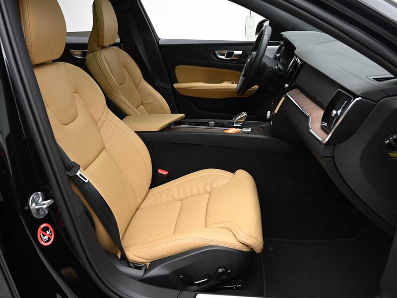 Volvo  Ultimate, B5 AWD 마일드 하이브리드, 가솔린, 브라이트