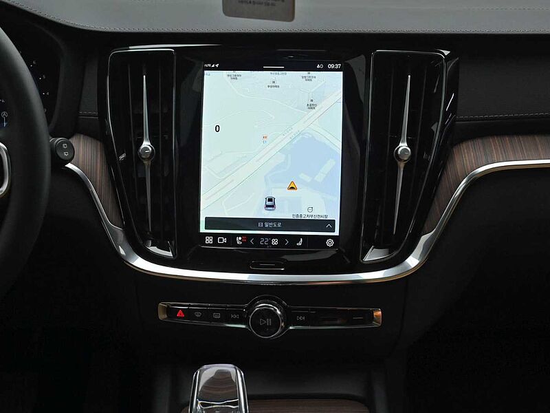 Volvo  Ultimate, B5 AWD 마일드 하이브리드, 가솔린, 브라이트