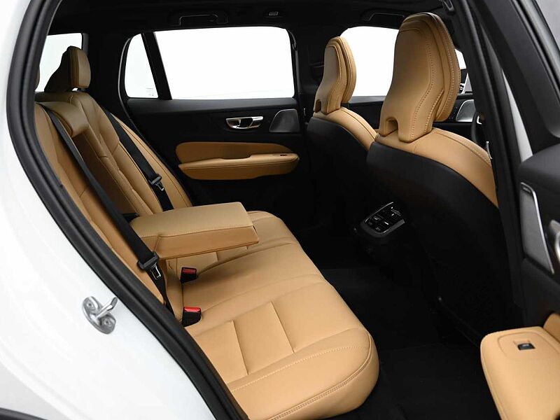 Volvo  Ultimate, B5 AWD 마일드 하이브리드, 가솔린, 브라이트