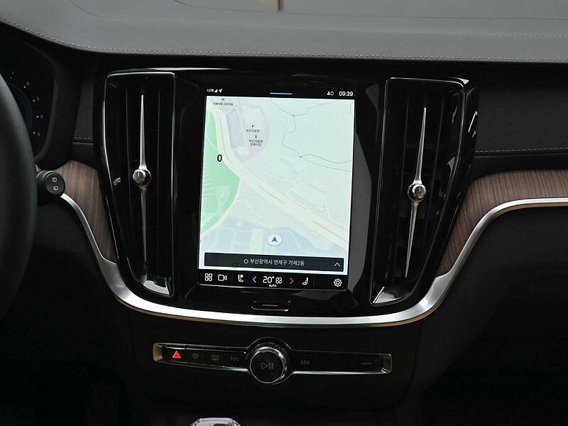 Volvo  Ultimate, B5 AWD 마일드 하이브리드, 가솔린, 브라이트