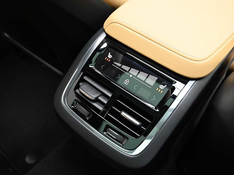 Volvo  Ultimate, B5 AWD 마일드 하이브리드, 가솔린, 브라이트