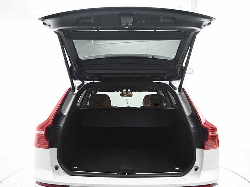 Volvo  Ultimate, B6 AWD 마일드 하이브리드, 가솔린, 브라이트