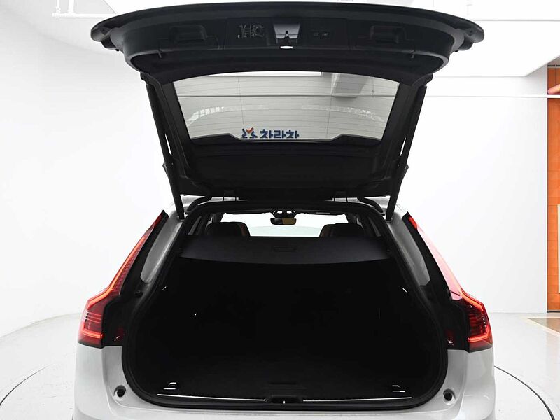 Volvo  Ultimate, B5 AWD 마일드 하이브리드, 가솔린, 브라이트