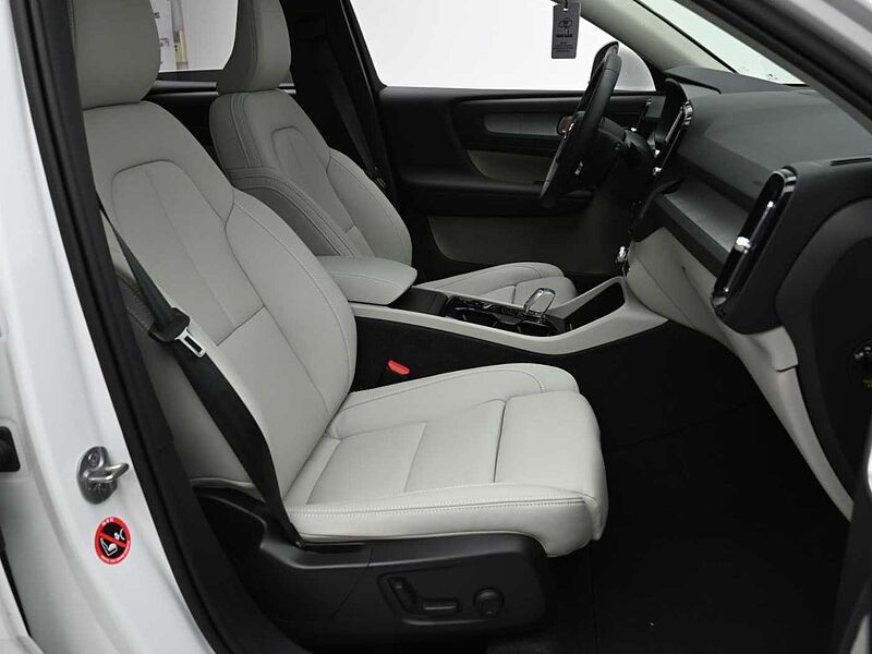 Volvo  Ultimate, B4 AWD 마일드 하이브리드, 가솔린, 브라이트