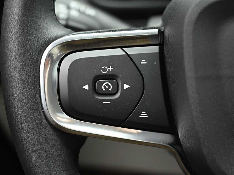 Volvo  Ultimate, B4 AWD 마일드 하이브리드, 가솔린, 브라이트