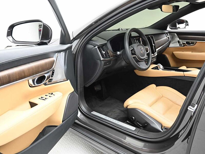 Volvo  Ultimate, B5 mild hybrid, 가솔린, Bright