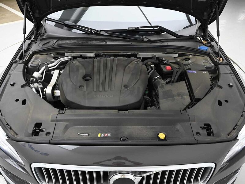 Volvo  Ultimate, B5 mild hybrid, 가솔린, Bright