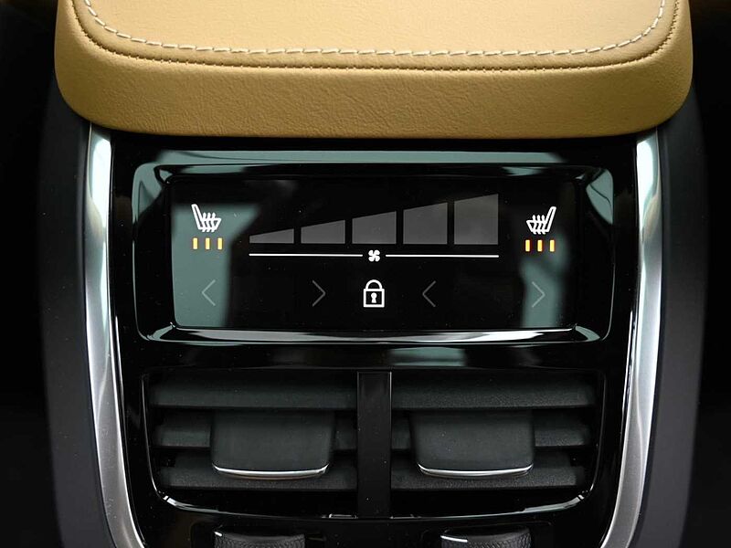 Volvo  Recharge Ultimate, T8 AWD 플러그-인 하이브리드, 전기/가솔린, 브라이트, 7 좌석