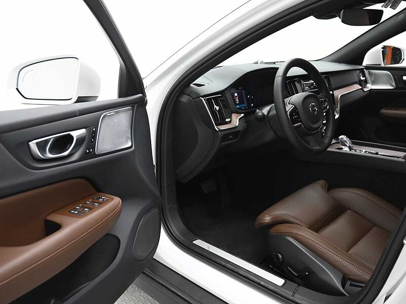 Volvo  Ultimate, B5 AWD 마일드 하이브리드, 가솔린, 브라이트
