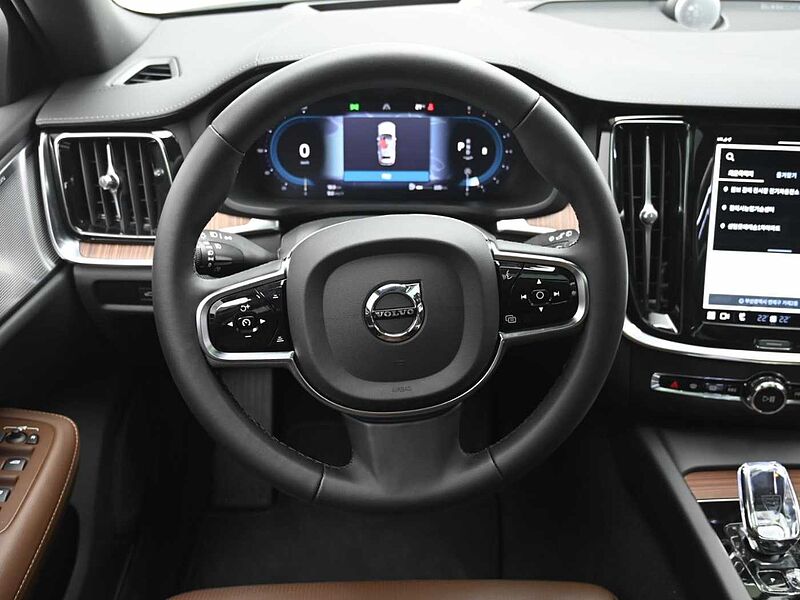 Volvo  Ultimate, B5 AWD 마일드 하이브리드, 가솔린, 브라이트