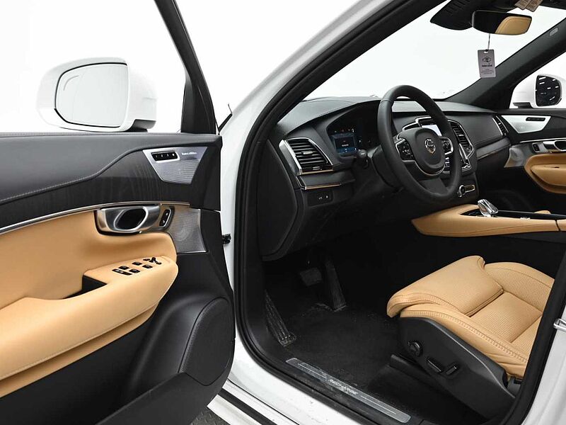 Volvo  Recharge Ultimate, T8 AWD 플러그-인 하이브리드, 전기/가솔린, 브라이트, 7 좌석