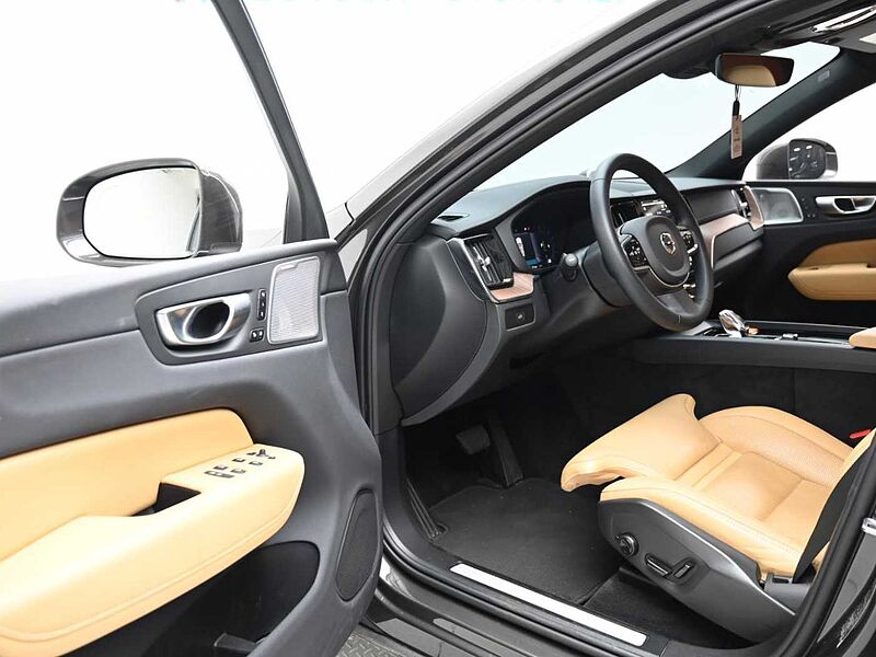 Volvo  Ultimate, B6 AWD 마일드 하이브리드, 가솔린, 브라이트