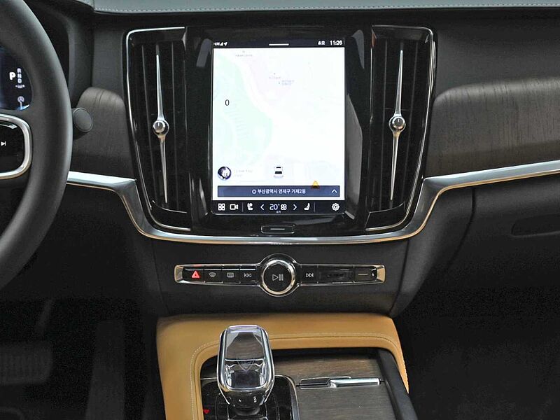 Volvo Ultimate, B5 마일드 하이브리드, 가솔린, 브라이트