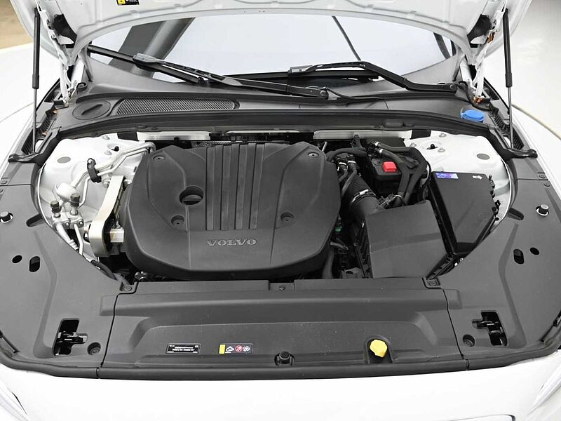 Volvo Ultimate, B5 마일드 하이브리드, 가솔린, 브라이트